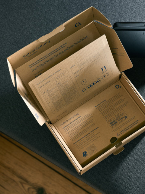 Packaging for o2 HomeBox 4 Router