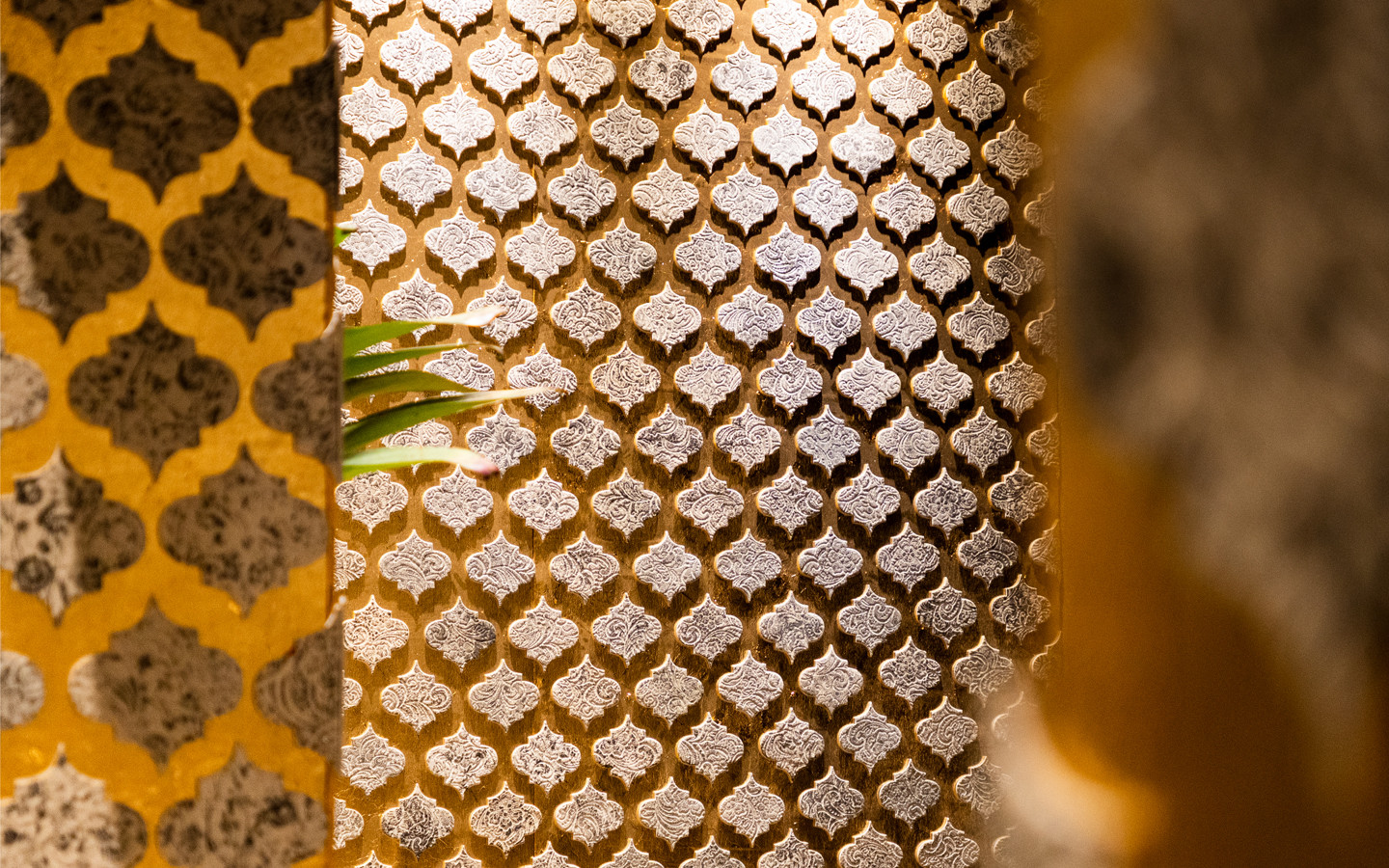 RECLAY - Tactile Wallpaper