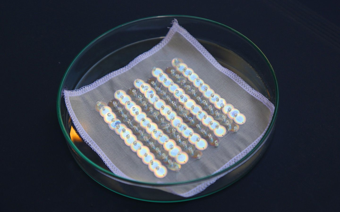 Bio Iridescent Sequin