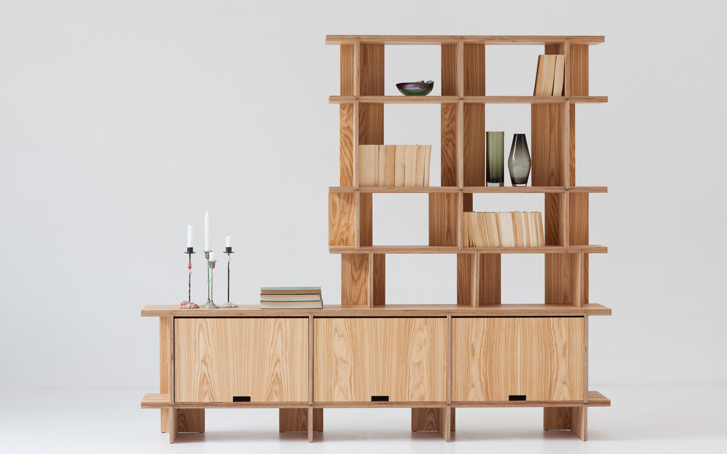 S25 - modular shelving system